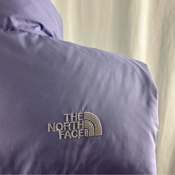 vintage the north face 700 series nuptse puffer vest - women's Medium - Picture 9 of 14